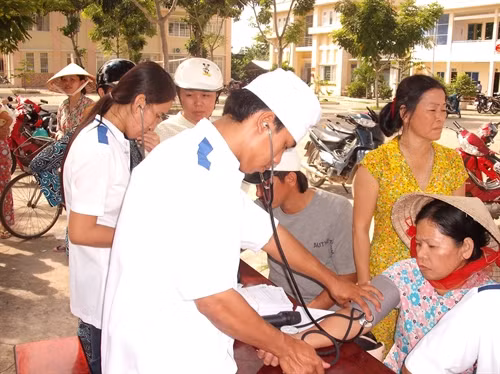 Góp ý Dự thảo văn kiện Đại hội XII của Đảng: Phát huy tinh thần sáng tạo, trí tuệ của thanh niên