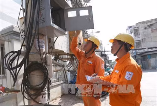 Kon Tum sớm hoàn thành lắp đặt công tơ điện tử