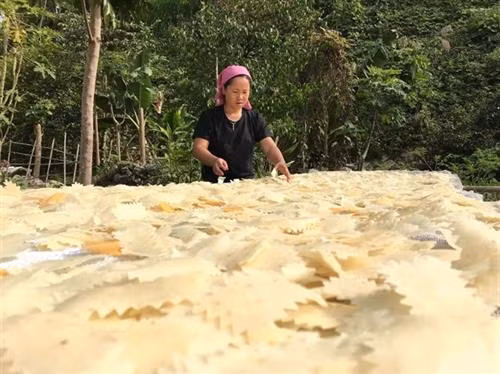 Bánh xén ăn Tết của người Thái ở Điện Biên