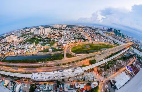 Thành phố Hồ Chí Minh lùi thời gian hoàn thành dự án mở rộng xa lộ Hà Nội