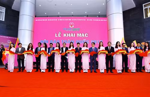 Khai mạc Hội Báo toàn quốc năm 2017