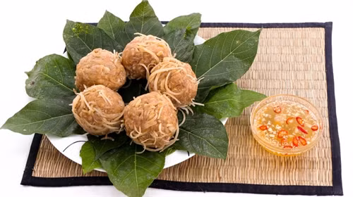 Nem nắm Giao Thủy - ngọt bùi hương vị quê hương