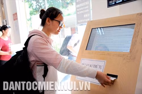 Chuyển biến tích cực trong cải cách hành chính tại Thành phố Hồ Chí Minh - Bài 4