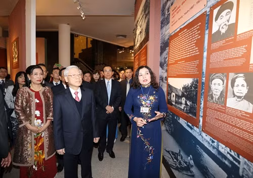 Tổng Bí thư Nguyễn Phú Trọng dự khai mạc triển lãm “Tổng Bí thư Trường Chinh - Người học trò xuất sắc của Chủ tịch Hồ Chí Minh”