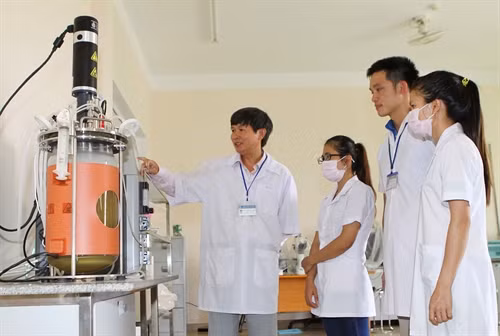 Cần những chính sách phù hợp hơn cho các nhà khoa học