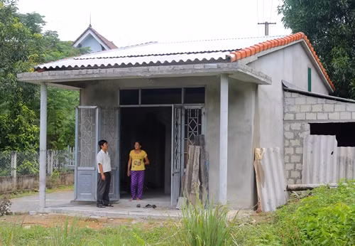 Thừa Thiên-Huế: Hỗ trợ xây nhà tránh bão cho hộ nghèo
