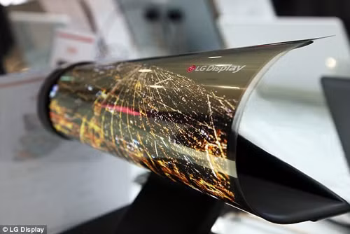 LG rục rịch ra mắt màn hình cuộn như báo giấy