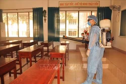Dịch bệnh do chủng mới virus Corona: 16 tỉnh, thành phố cho học sinh đi học trở lại từ ngày 17/2