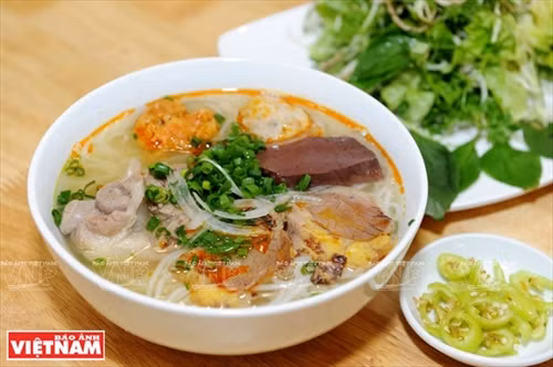 Bánh tráng nướng - "pizza Việt" ở Đà Lạt
