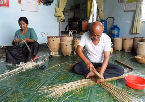 Già làng Ya Hiêng - người giữ hồn dân tộc Chu ru