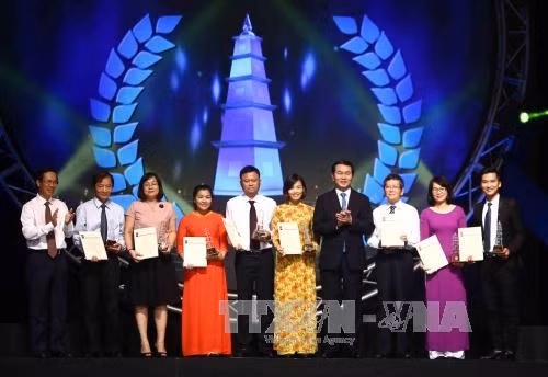 Danh sách các tác phẩm đoạt Giải báo chí quốc gia lần thứ X, năm 2015