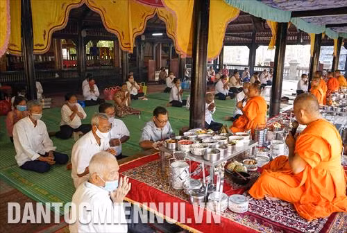 “Lắng đọng” Tết Chôl Chhnăm Thmây của đồng bào Khmer