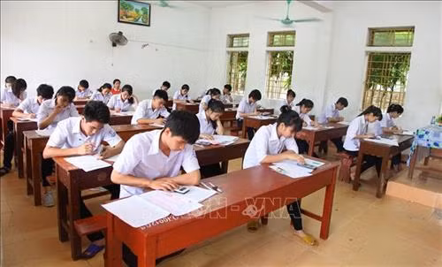 Bộ Giáo dục và Đào tạo công bố đề thi tham khảo Kỳ thi tốt nghiệp Trung học Phổ thông năm 2020