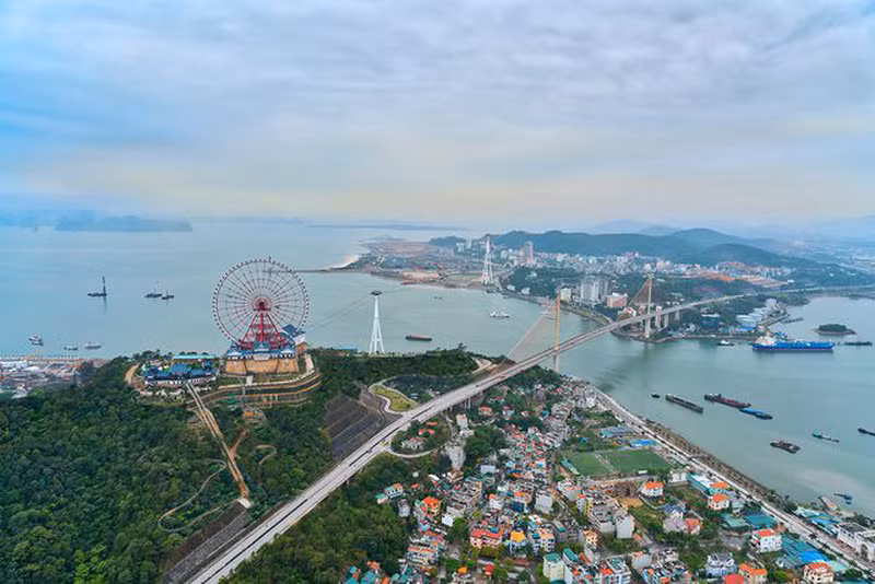 Từ ngày 2/3, Quảng Ninh mở lại hoạt động du lịch nội tỉnh