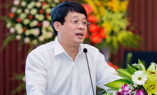 Ông Bùi Hồng Minh - Chủ tịch Hội đồng thành viên Tổng công ty Ximăng Việt Nam (VICEM) được bổ nhiệm làm Thứ trưởng Bộ Xây dựng. Ảnh: Thu Hằng -TTXVN 