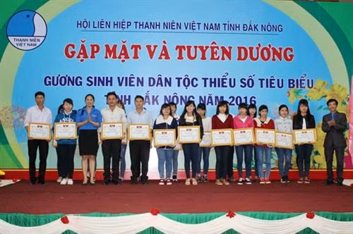 Đắk Nông hỗ trợ học sinh, sinh viên dân tộc thiểu số có hoàn cảnh khó khăn