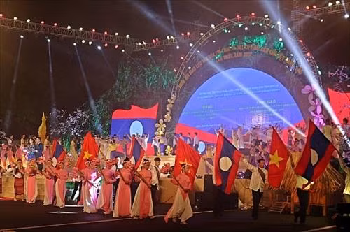 Đồng bào các dân tộc thiểu số vùng biên giới Việt Nam – Lào giao lưu tại Thừa Thiên – Huế từ 17 đến 19/5/2019