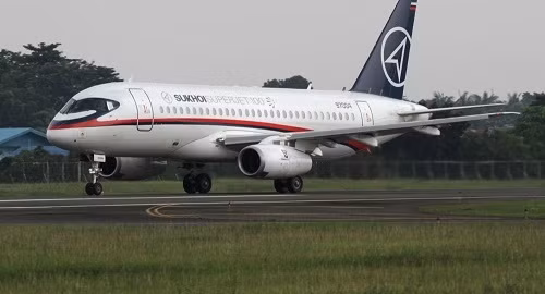 Máy bay Sukhoi chinh phục châu Âu