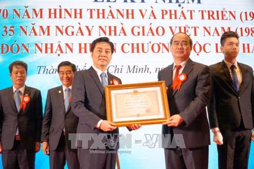 Kỷ niệm 70 năm thành lập Trường Đại học Y dược Thành phố Hồ Chí Minh
