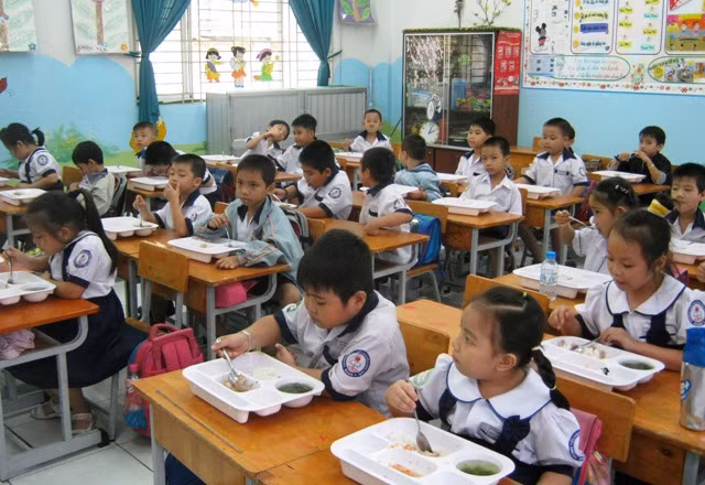 Tăng cường bảo đảm vệ sinh, an toàn thực phẩm trong các cơ sở giáo dục