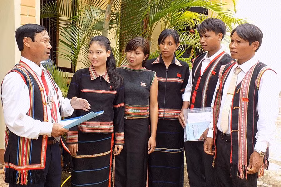 Đắk Nông chú trọng phát triển đội ngũ cán bộ, công chức, viên chức người dân tộc thiểu số