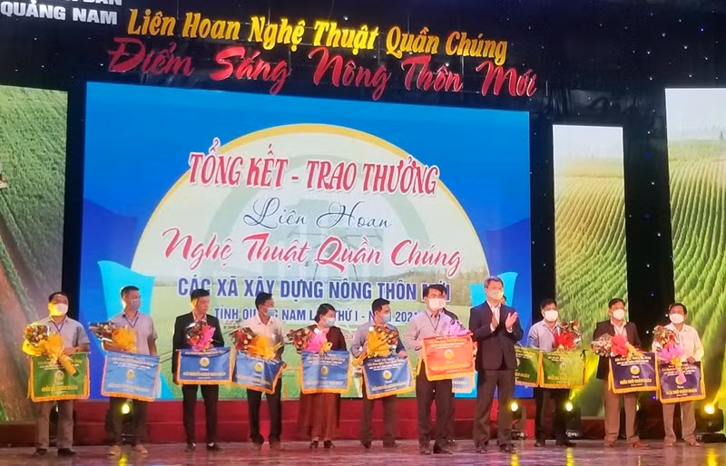 Liên hoan nghệ thuật quần chúng các xã xây dựng nông thôn mới tỉnh Quảng Nam lần thứ 2