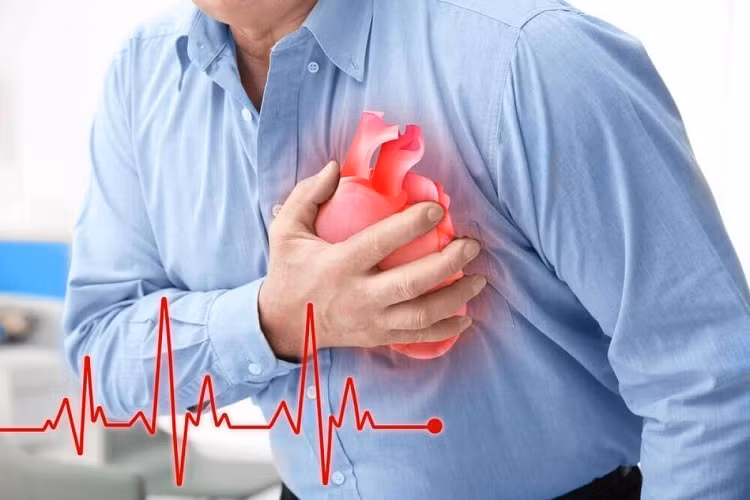 Những người từng mắc COVID-19 có nguy cơ gặp các vấn đề về tim mạch