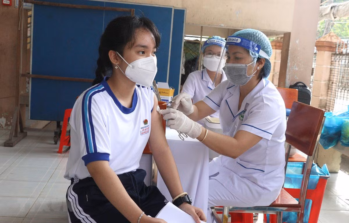 Dịch COVID-19: Ghi nhận 748 ca mắc mới; 1 ca tử vong vì COVID-19 trong ngày 21/6