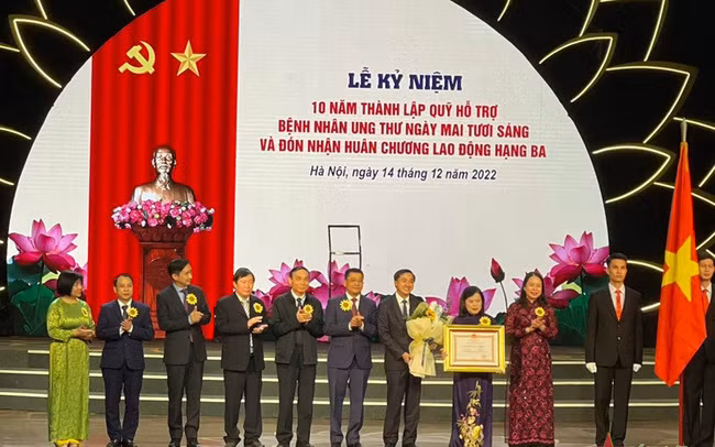Quỹ Ngày mai tươi sáng - Hành trình 10 năm lan tỏa yêu thương và hy vọng
