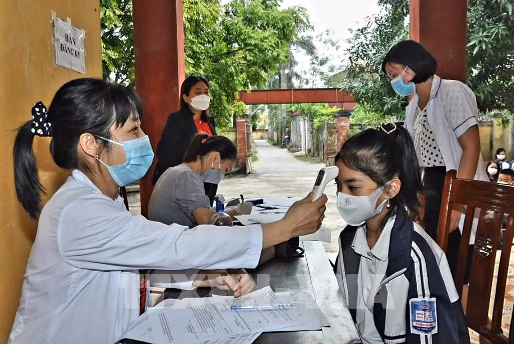Dịch COVID-19: Cả nước có 1.118 ca mắc mới, 25 địa phương có dưới 10 F0 trong ngày 30/5