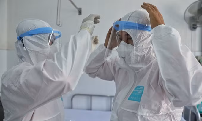 Dịch COVID-19: ngày 3/5, số ca mắc mới tiếp tục giảm, không ghi nhận ca tử vong trong ngày