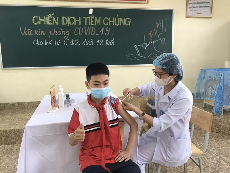 Dịch COVID-19: 40 tỉnh, thành phố có ca mắc mới, 5.757 F0 khỏi bệnh