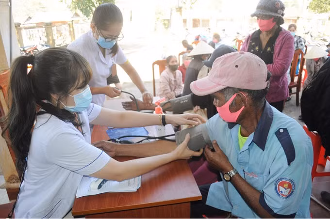Lâm Đồng hỗ trợ mức đóng bảo hiểm y tế cho người đồng bào dân tộc thiểu số