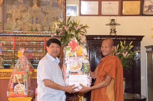 Đồng bào Khmer Bạc Liêu đón Tết Chôl Chnăm Thmây