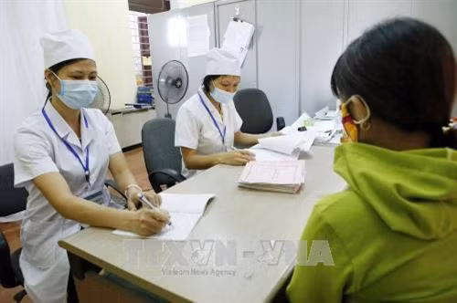 Bảo hiểm y tế giúp giảm gánh nặng tài chính cho người nhiễm HIV