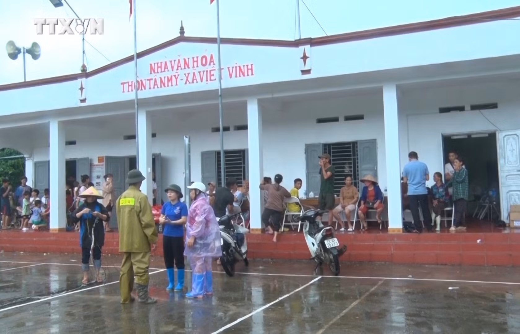 vna_potal_ha_giang_dam_bao_doi_song_cho_hang_tram_ho_dan_bac_quang_di_doi_khoi_noi_sat_lo_7628247.jpg