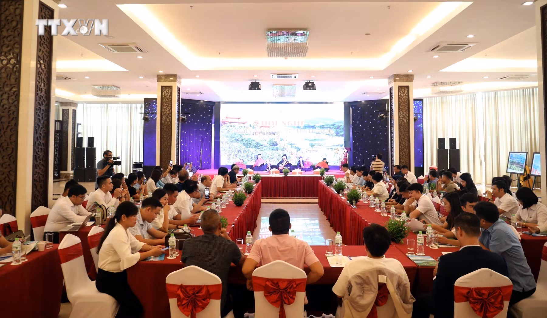 vna_potal_hoi_nghi_xuc_tien_quang_ba_du_lich_tinh_thai_nguyen_tai_bac_giang_va_bac_ninh_7537867.jpg
