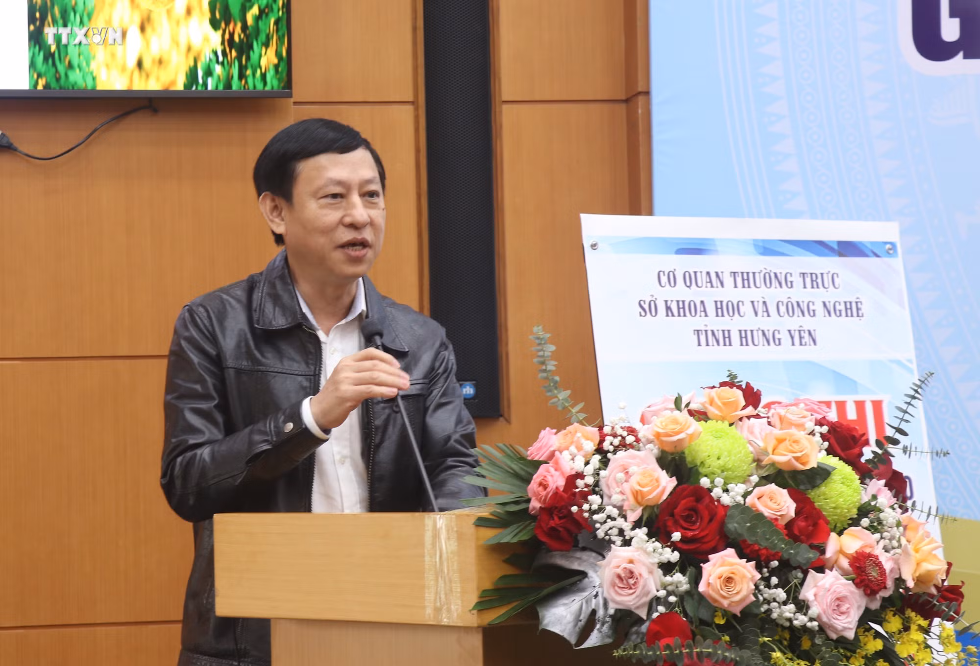 vna_potal__hung_yen_to_chuc_toa_dam_“khoi_nghiep_doi_moi_sang_tao_gan_voi_tai_nguyen_ban_dia”_7250059.jpg