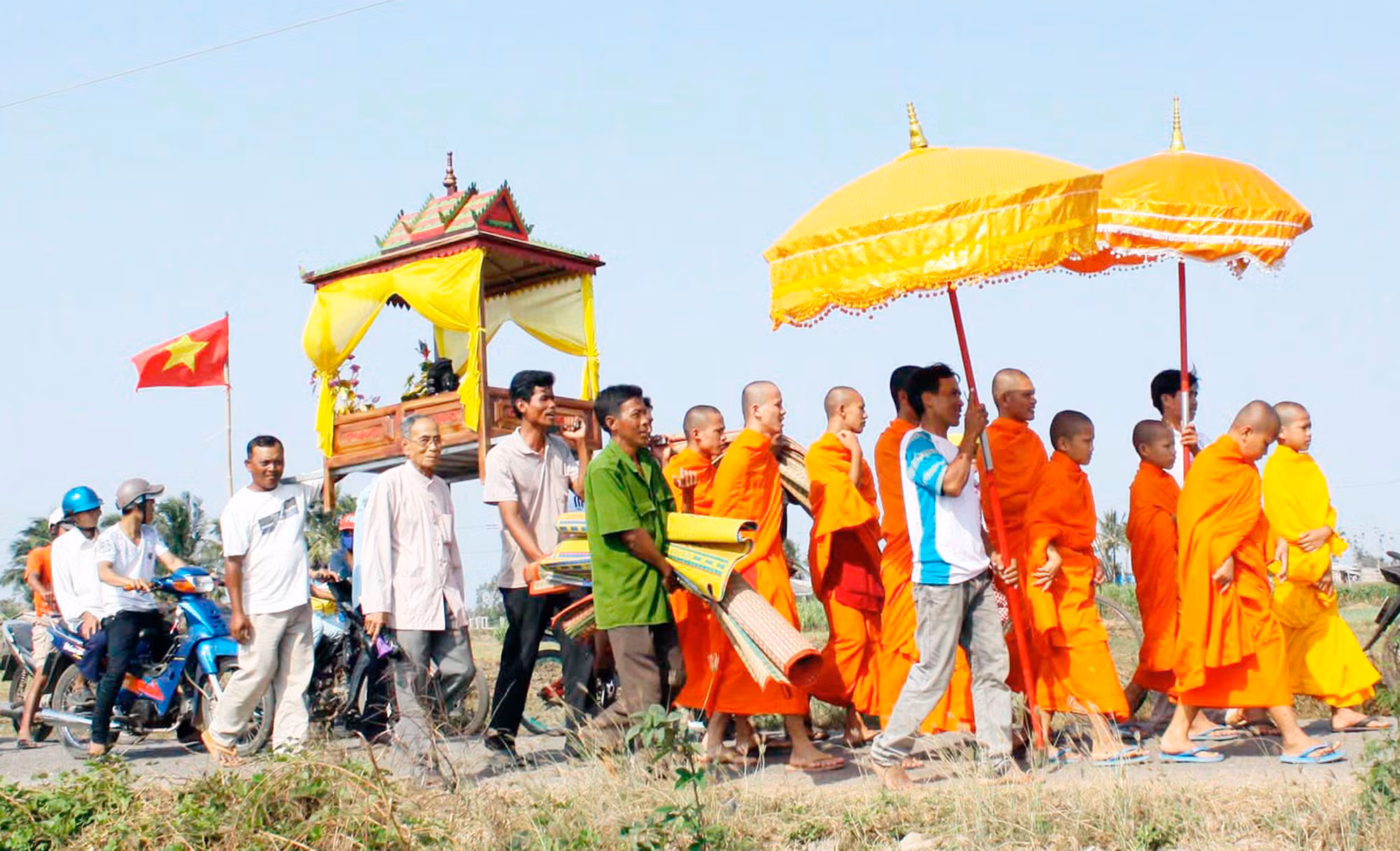 le cung phuoc bien cua dong bao khmer soc trang 1.jpg