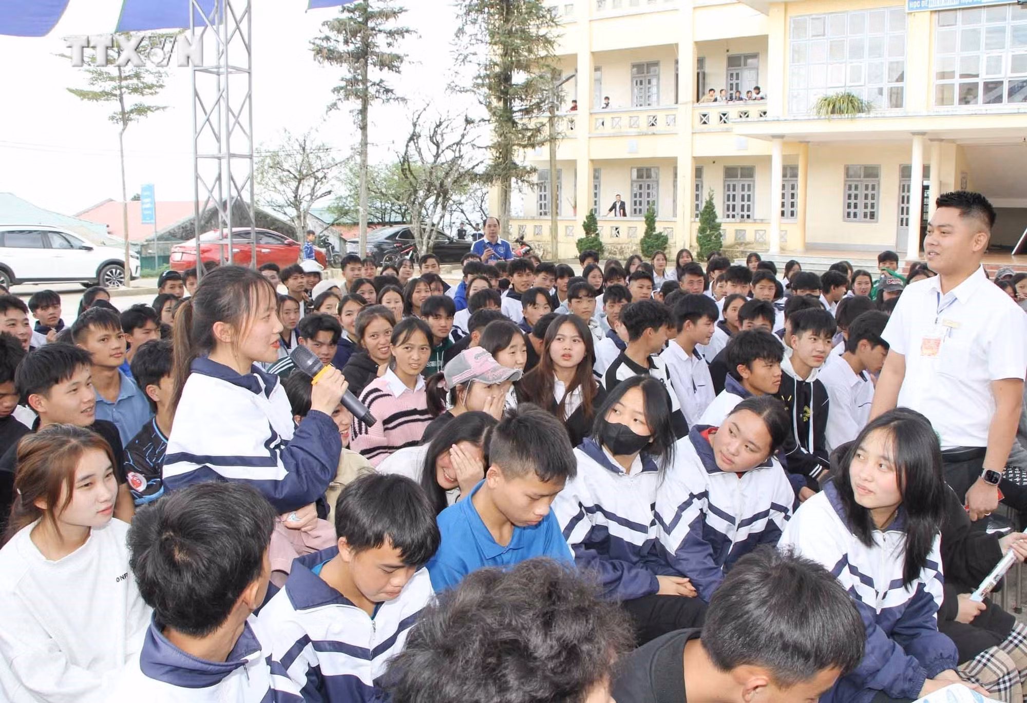 vna_potal_lai_chau_phien_giao_dich_viec_lam_danh_cho_nguoi_lao_dong_huyen_bien_gioi_phong_tho_7675502.jpg
