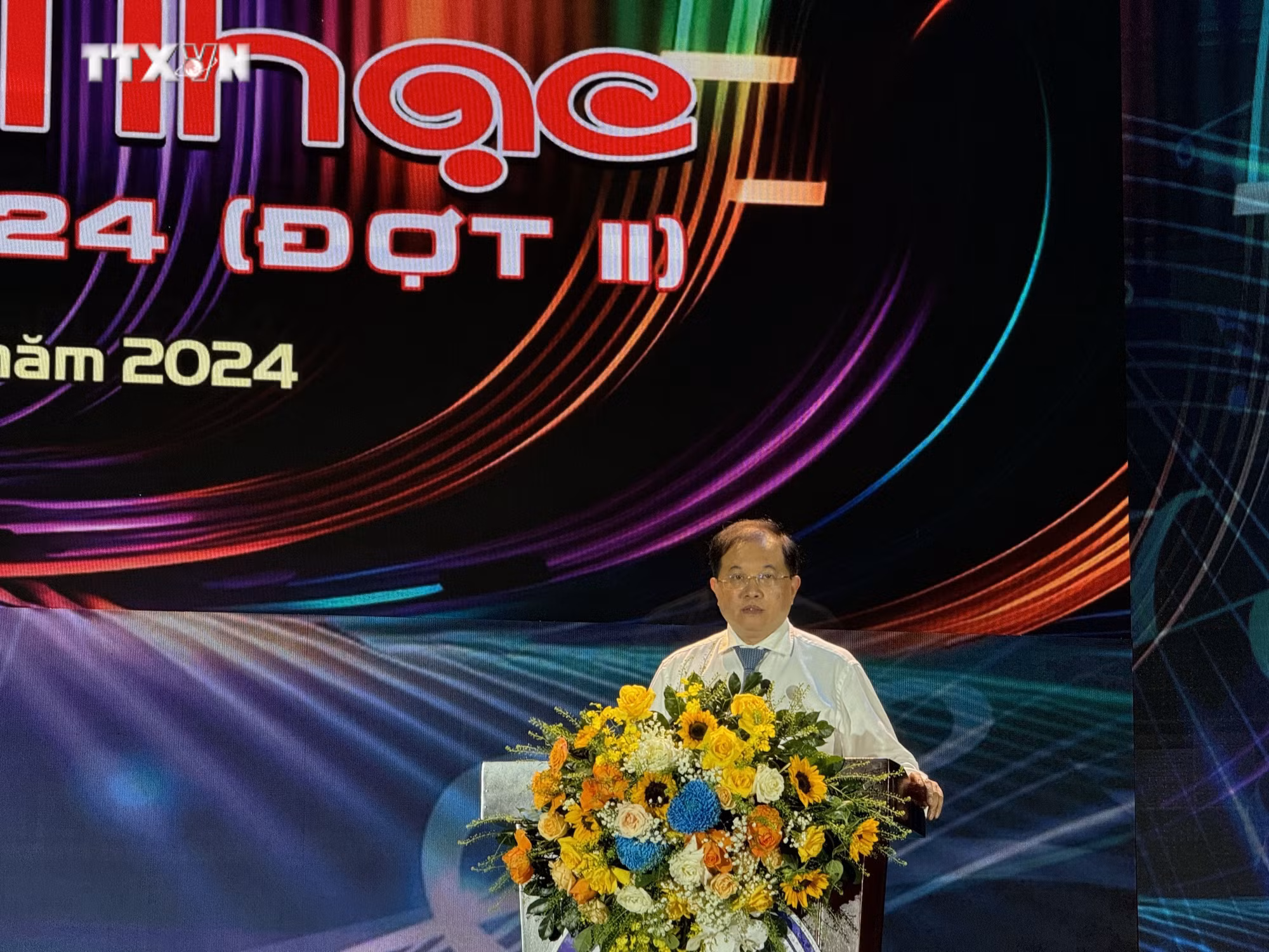 vna_potal_le_be_mac_lien_hoan_ca_mua_nhac_toan_quoc_2024_dot_2_7653322.jpeg