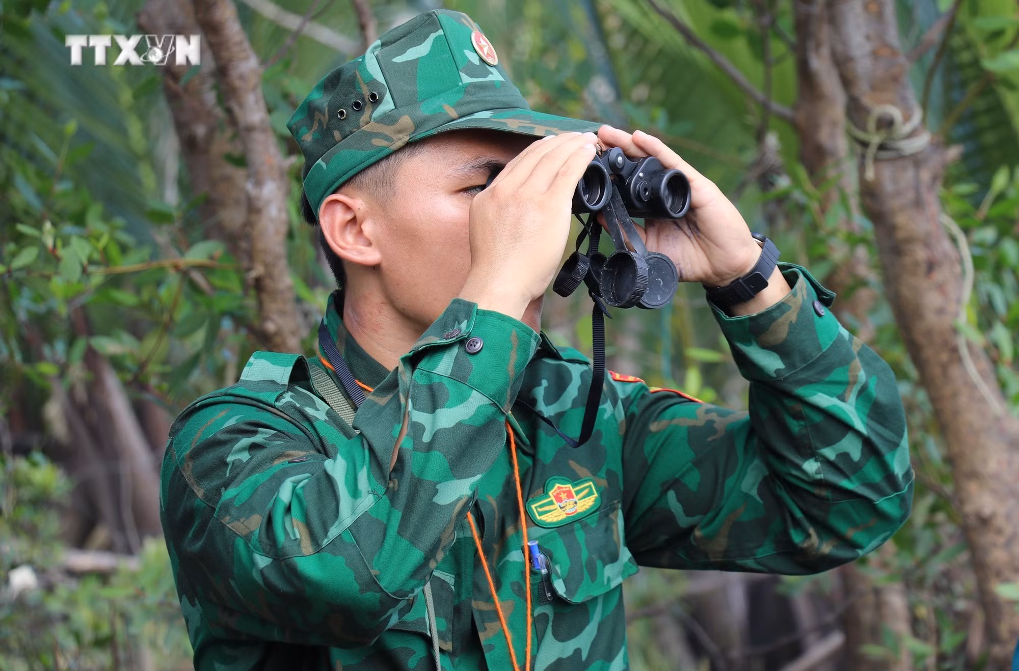 vna_potal_tuan_tra_phong_chong_toi_pham_vung_bien_gioi_bien_o_tien_giang_7646784.jpg