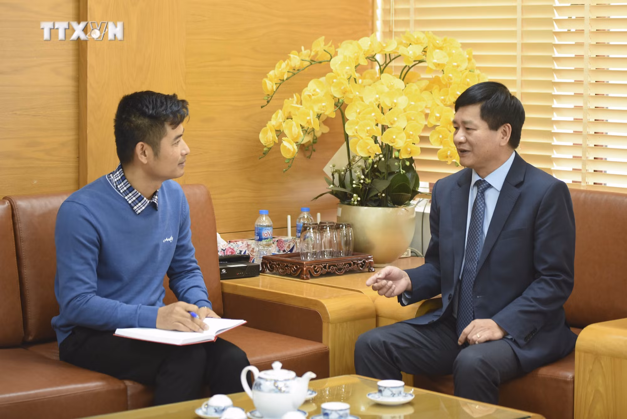 vna_potal_chu_tich_ubnd_tinh_dien_bien_le_thanh_do_tra_loi_phong_van_ttxvn_7146775.jpg