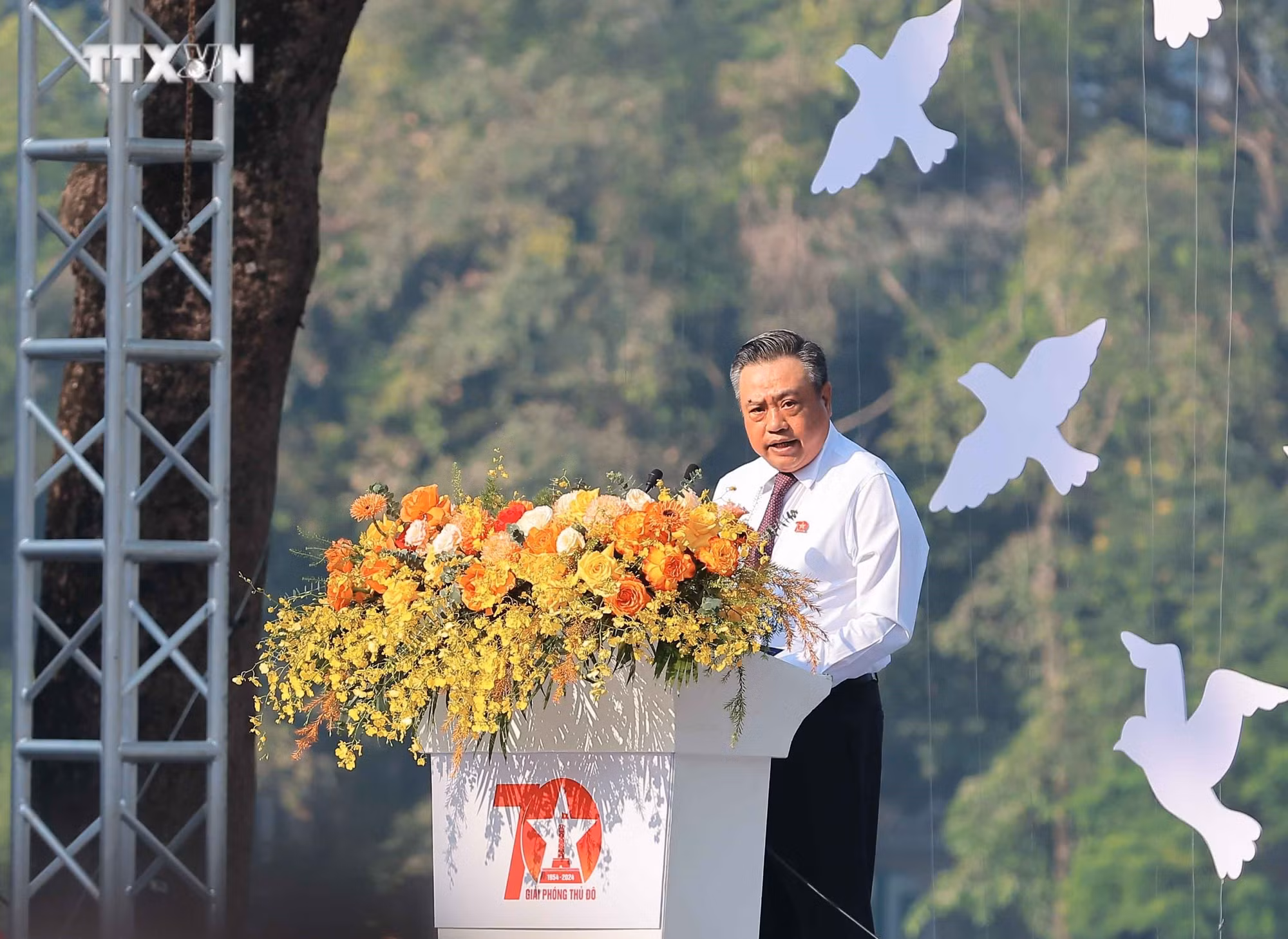vna_potal_ngay_hoi_van_hoa_vi_hoa_binh_chao_mung_70_nam_giai_phong_thu_do_7635617.jpg