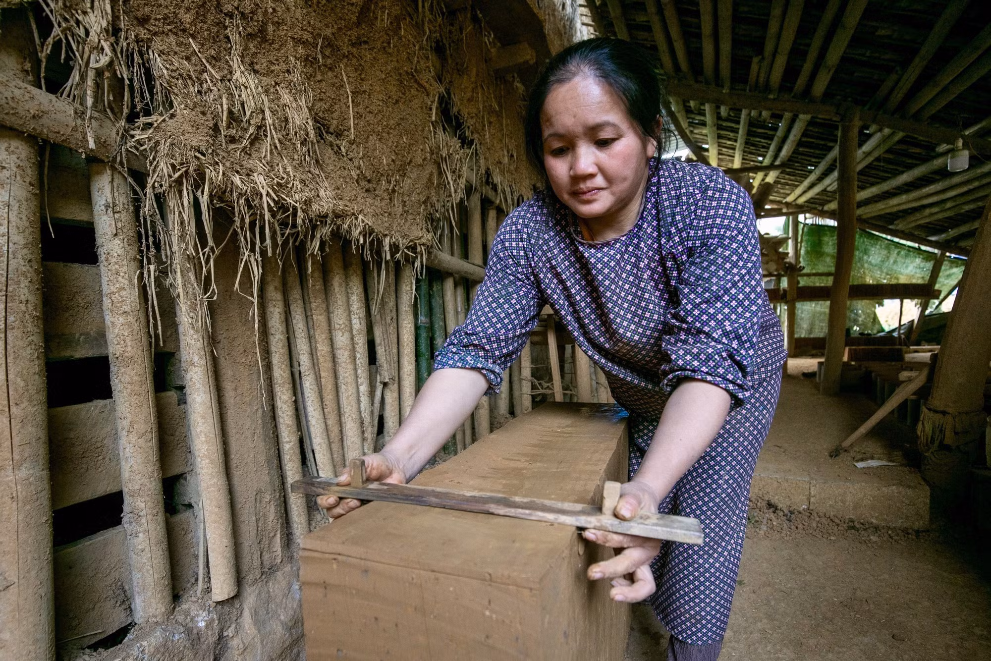 6-cao bang phat huy gia tri lang nghe truyen thong-chu hieu.jpg