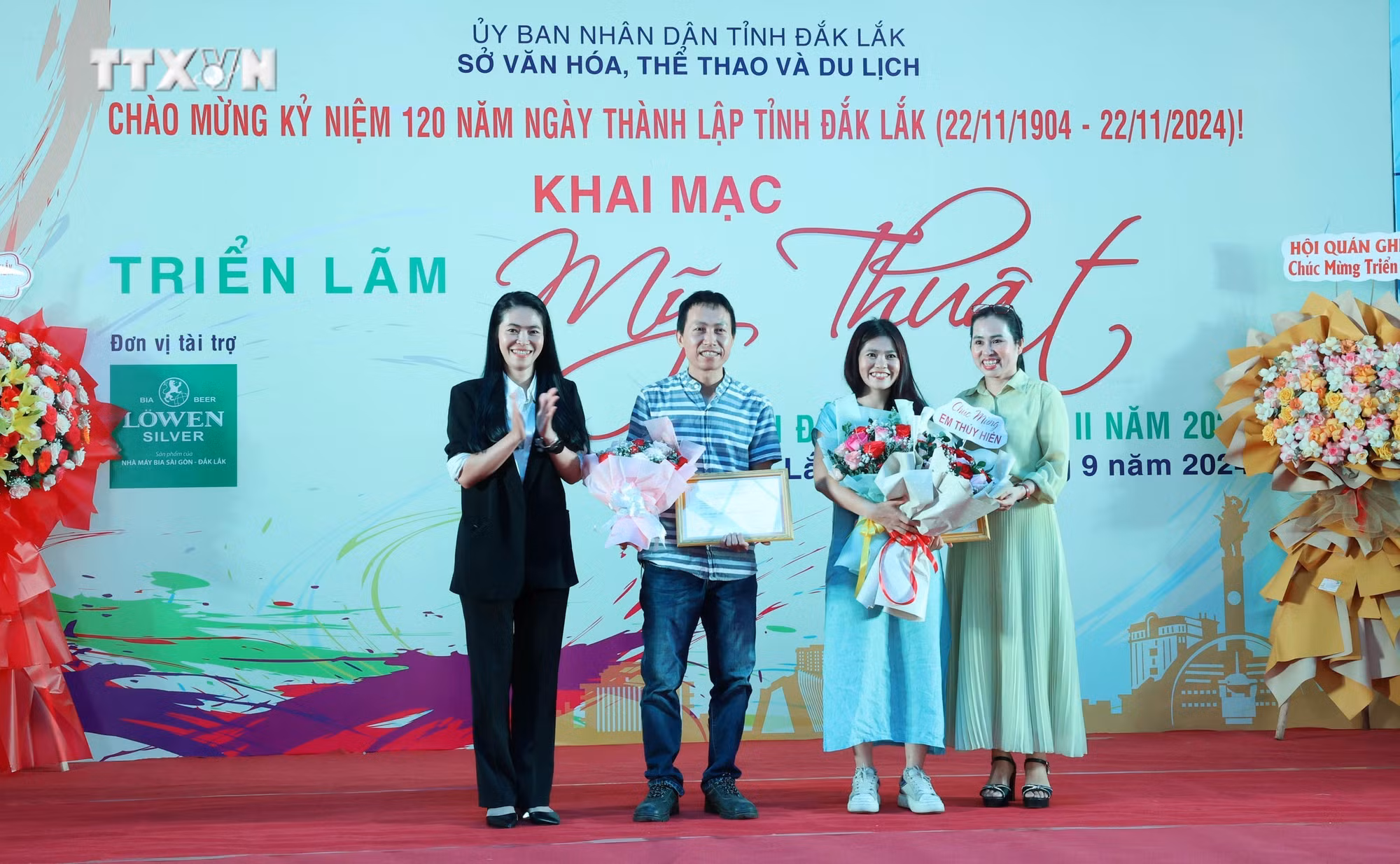 vna_potal_dak_lak_khai_mac_trien_lam_my_thuat_cap_tinh_lan_thu_ii_nam_2024_7620200.jpg