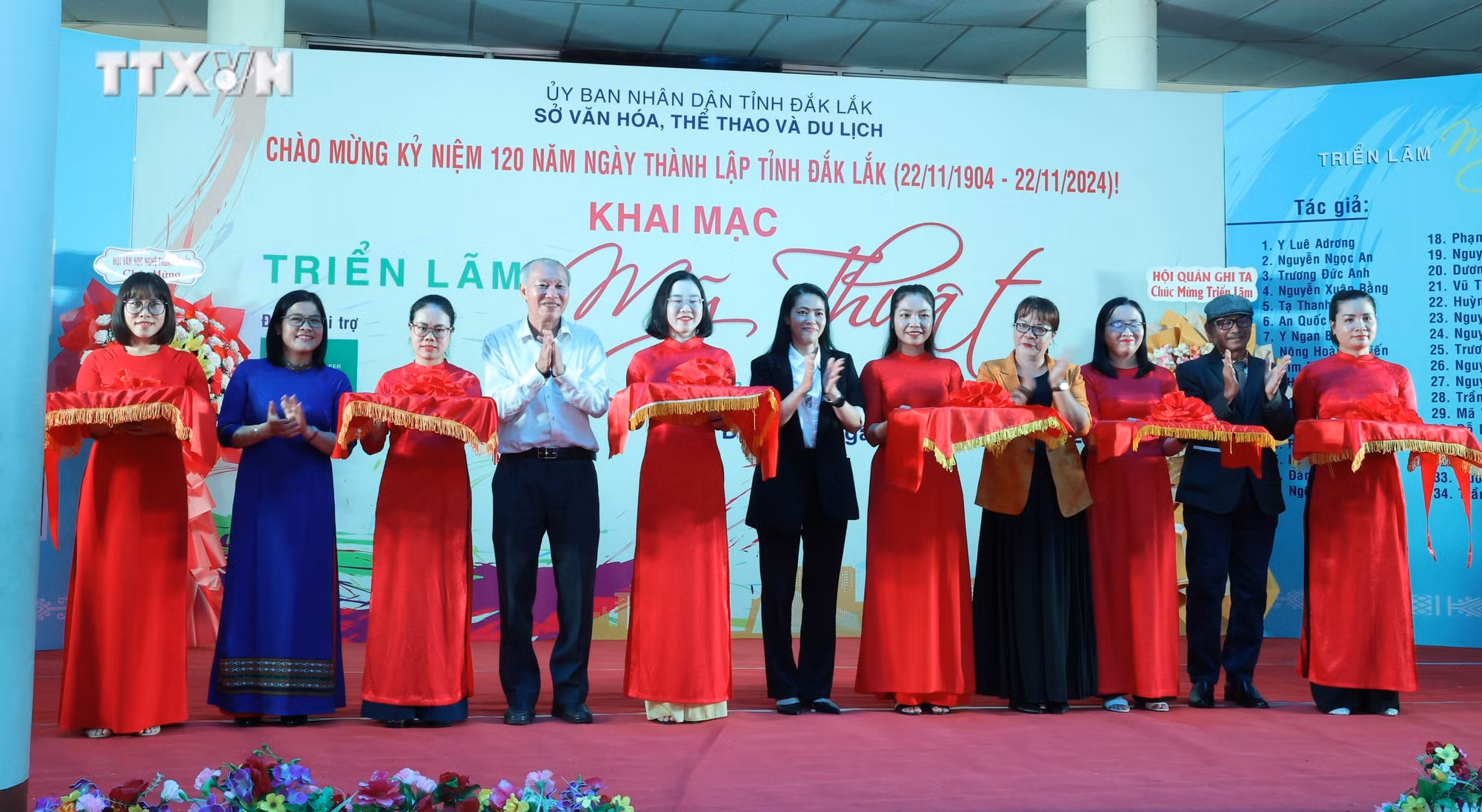 vna_potal_dak_lak_khai_mac_trien_lam_my_thuat_cap_tinh_lan_thu_ii_nam_2024_7620191.jpg