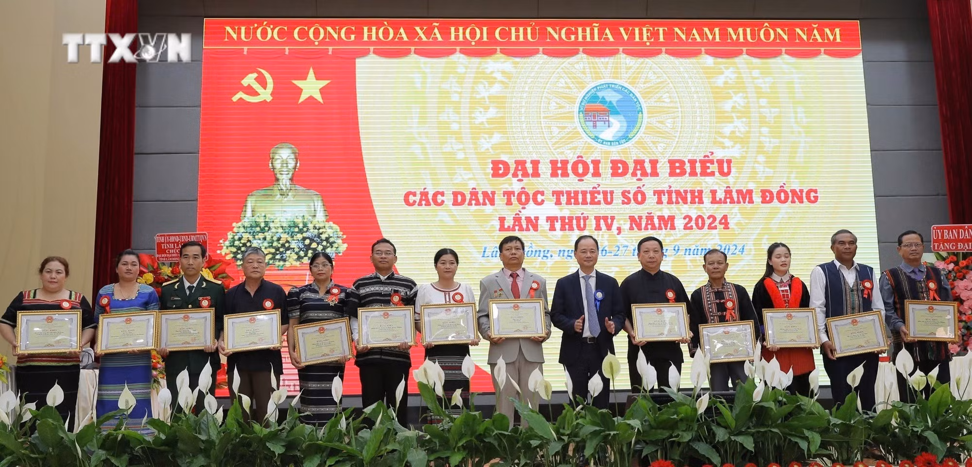vna_potal_dai_hoi_dai_bieu_cac_dan_toc_thieu_so_tinh_lam_dong_lan_thu_iv_7620319 (1).jpg