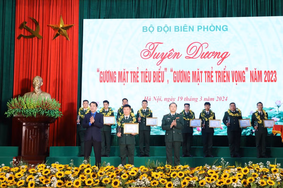bienphong2.jpg