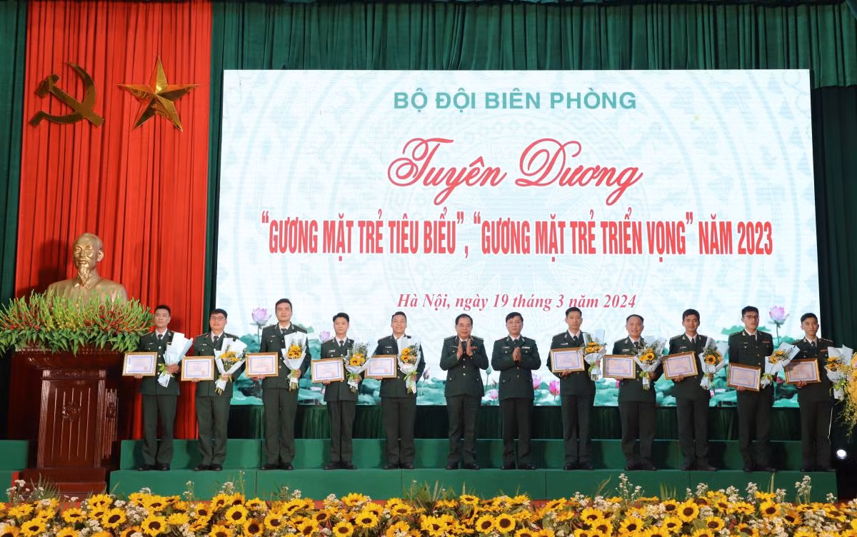 bienphong3.jpg